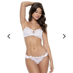 NWT - PQ swim Water Lily V Lace Bandeau top size M